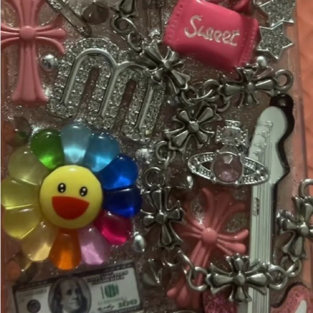 Designer Multicolor iPhone 14 junk case